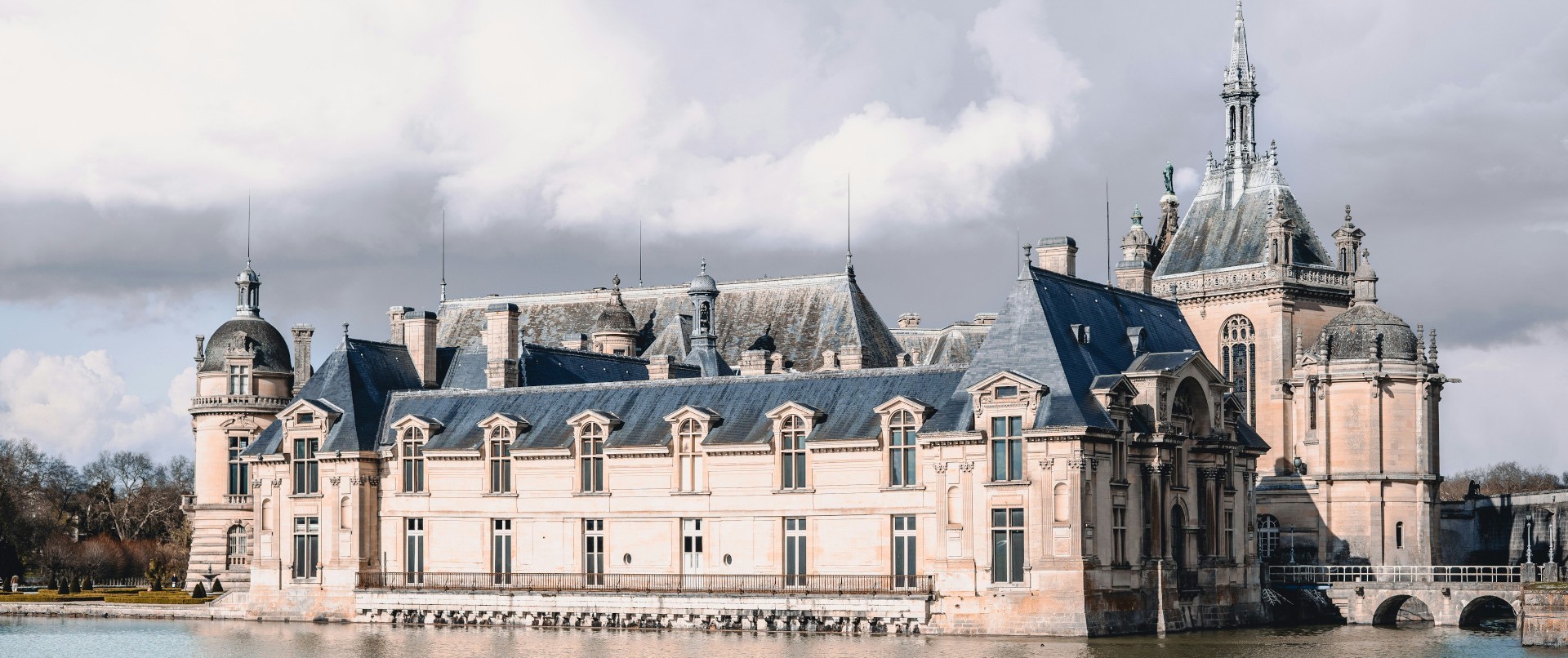 Chateau Chantilly - Photo de Jacques Dillies sur Unsplash